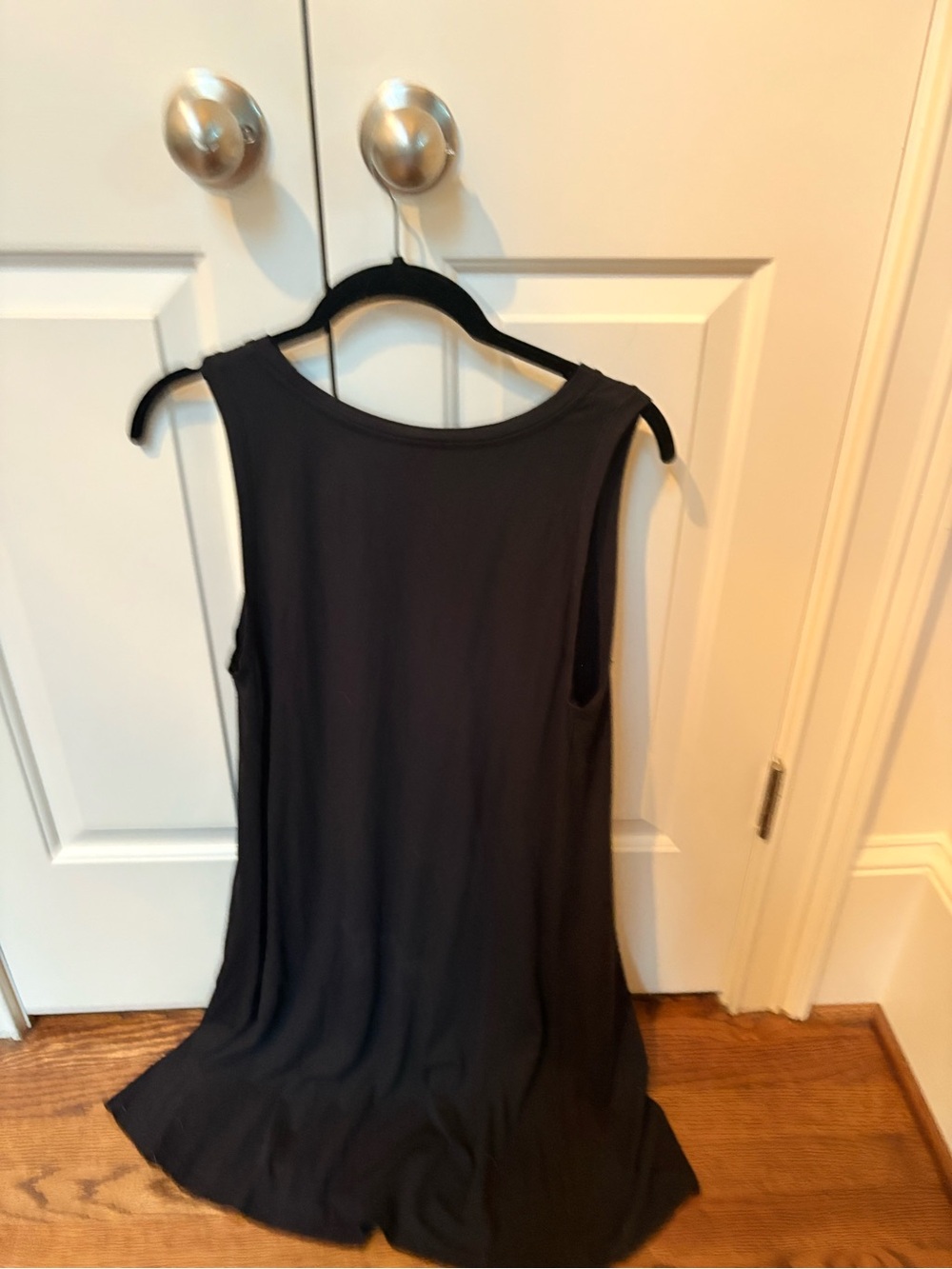 Women’s Black Sleeveless Dress